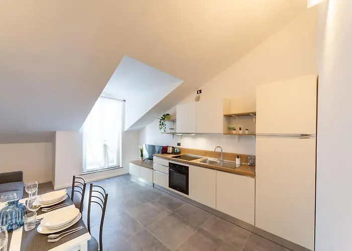 Apartament Khl - Sansiro, Mediolan